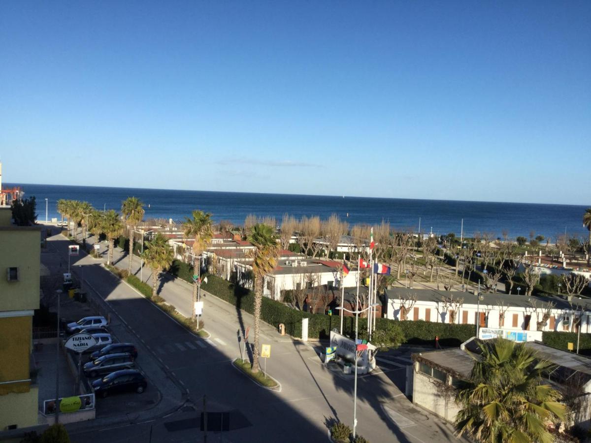 Casa Rosa Villa Porto SantʼElpidio Buitenkant foto